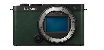 Panasonic Lumix DC-S9 tělo zelený